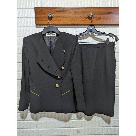 Ilie Wacs Women's Black Vintage Skirt Suit Size 8 - Picture 1 of 6